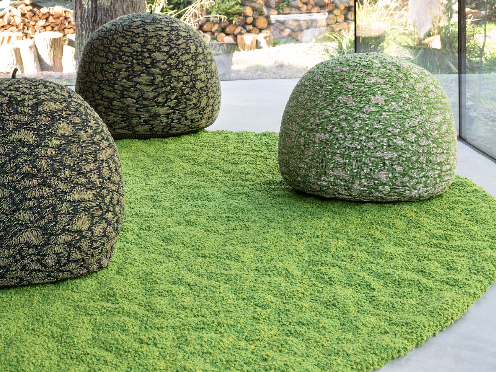 EARTH Round rug By Casalis design Liset Van der Scheer