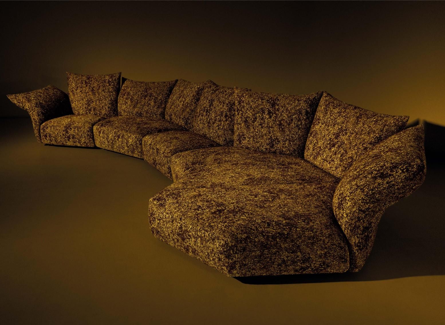 STANDARD 沙发 By Edra | design Francesco Binfaré