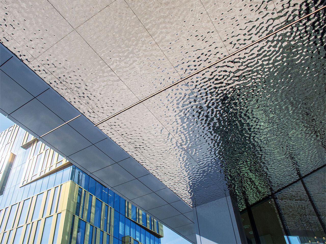 BUMPS Plate Panel for facade By Emboss