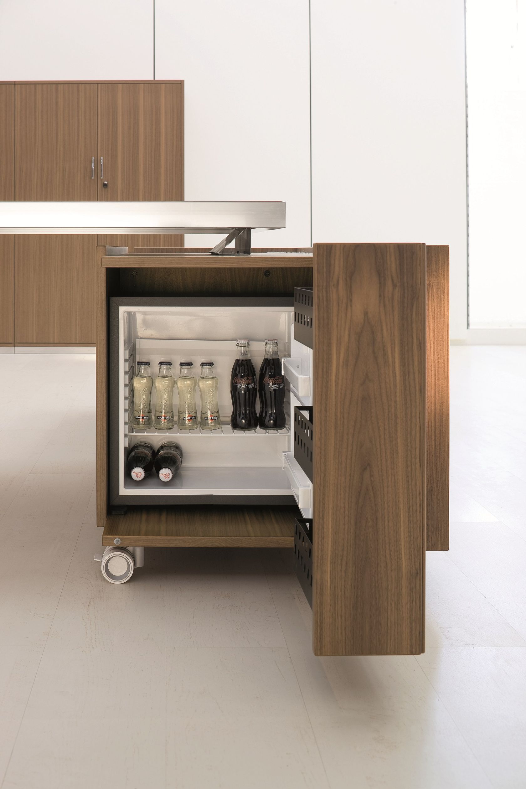 ALPHA EXECUTIVE Wooden executive desk By Archiutti | design ambostudio ...