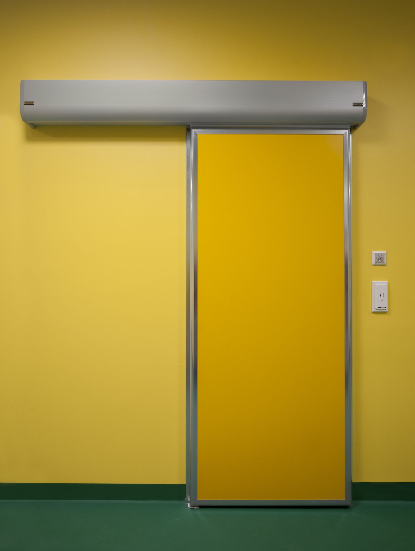 Sliding Automatic entry door GEZE HYGIENIC DOOR By GEZE