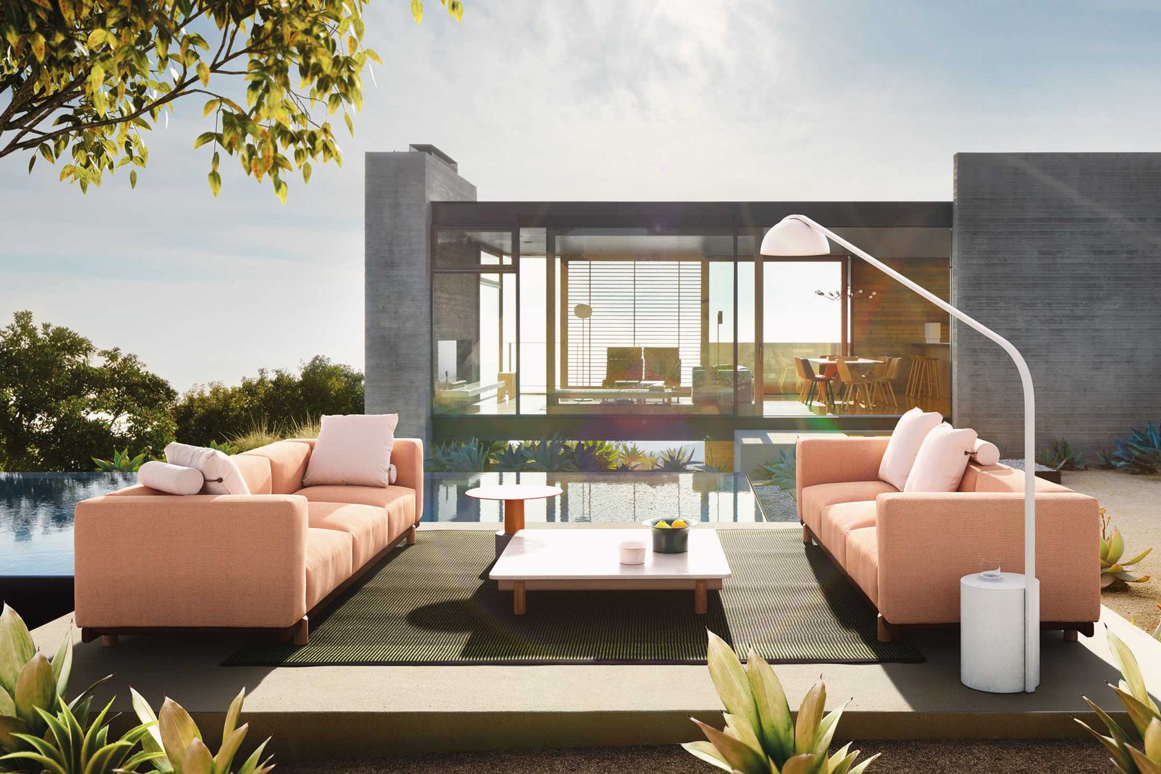 HALF DOME Floor lamp By Kettal design Naoto Fukasawa