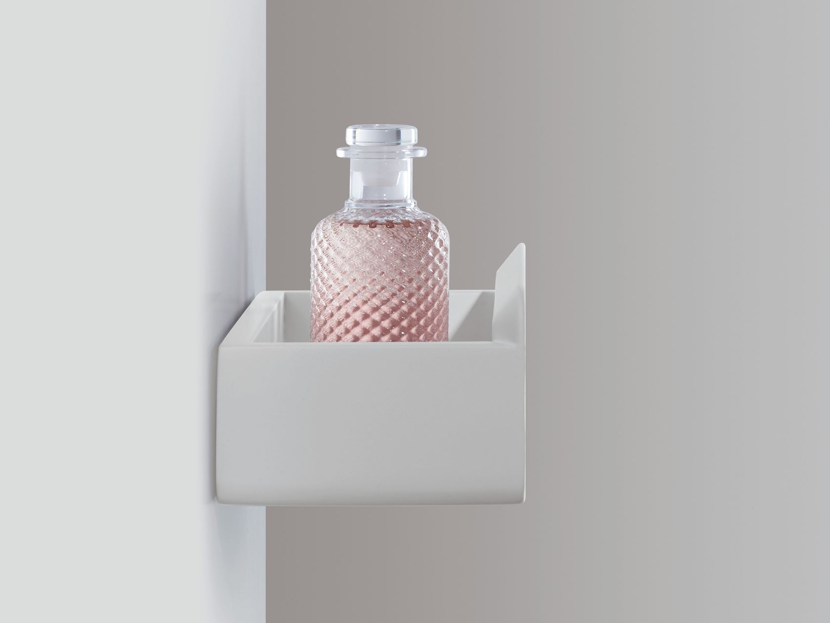 HYLLA Polyurethane bathroom wall shelf By Fiora