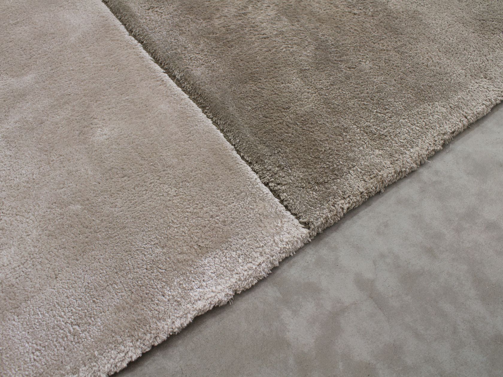 Handmade tencel rug INTOUCH CAMPITURE InTouch Collection By G.T