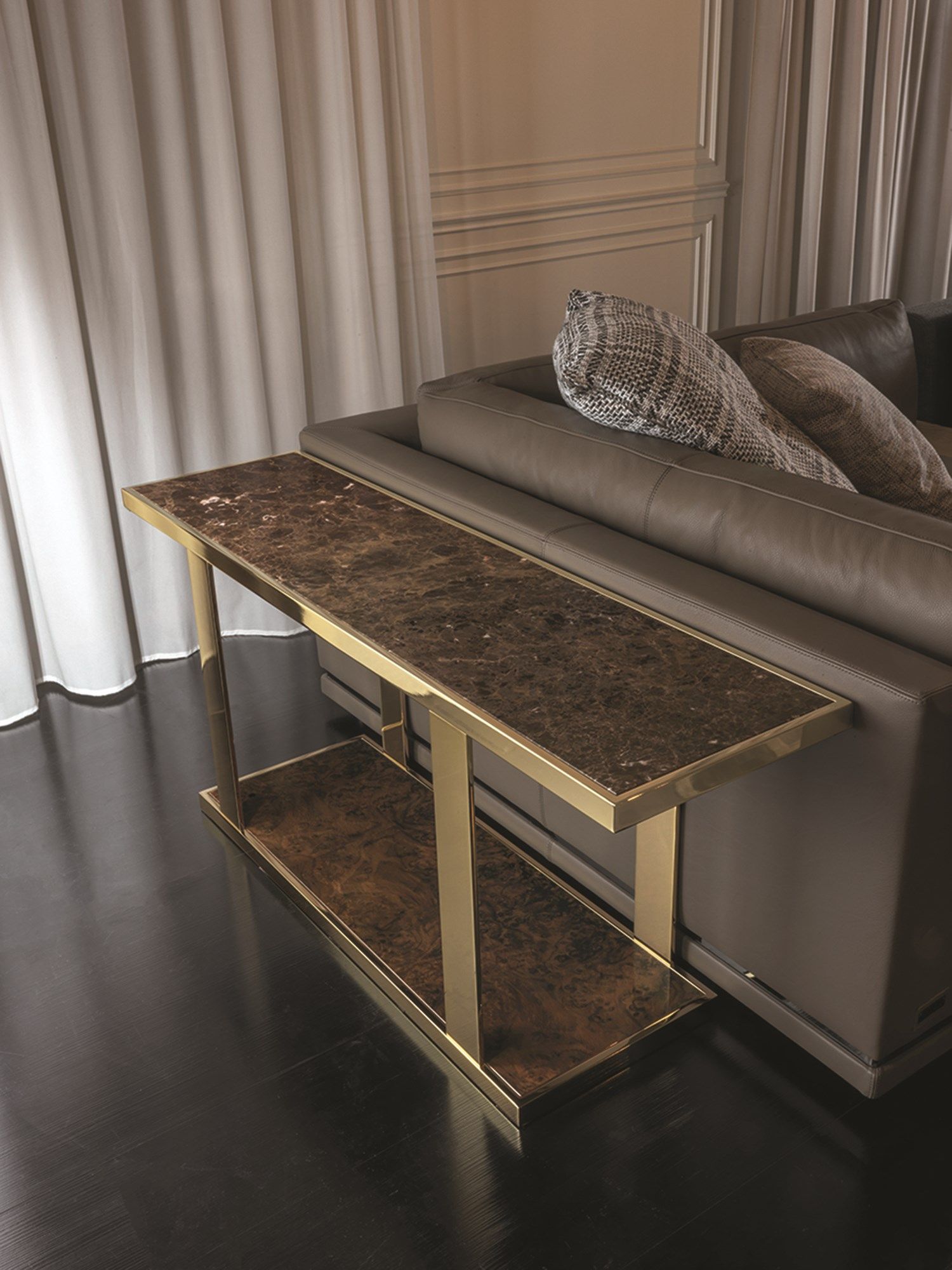 LAYER | High side table By Longhi design Alessandro La Spada