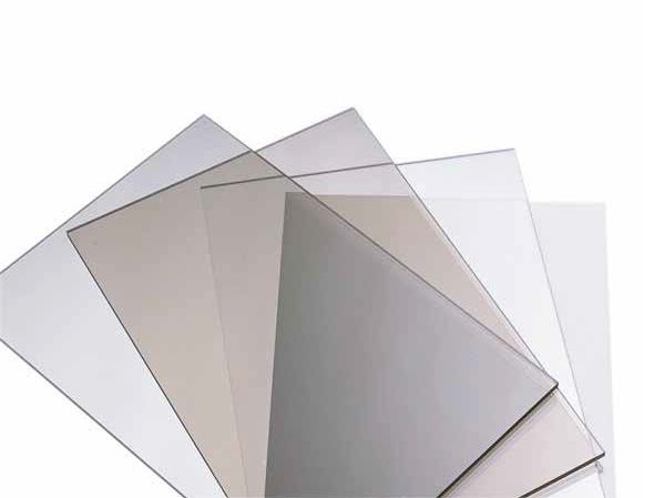 LEXAN™ SOLID SHEET GENERAL PURPOSE Translucent plastic laminate wall ...