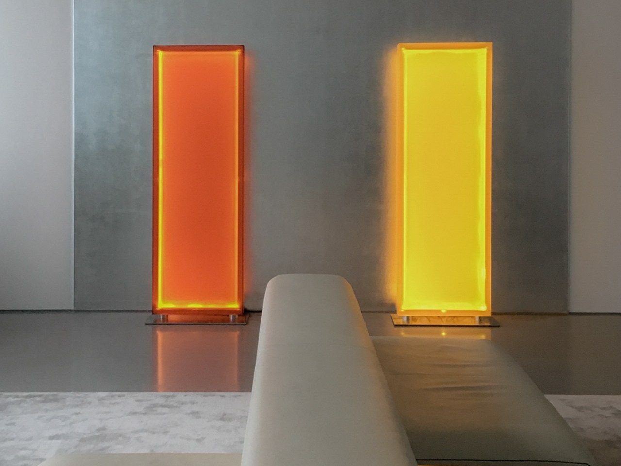 Floor lamp By Seven Colors Design