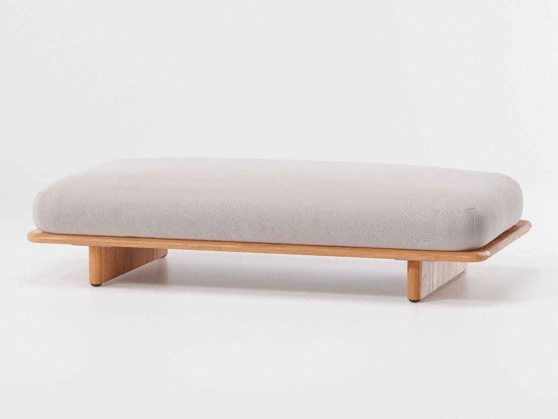 MESH Fabric garden bench By Kettal design Patricia Urquiola