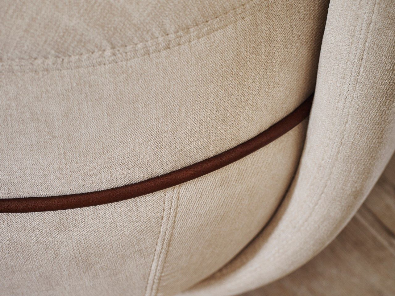 MILES LOUNGE Armchair Swivel fabric armchair By Wittmann design