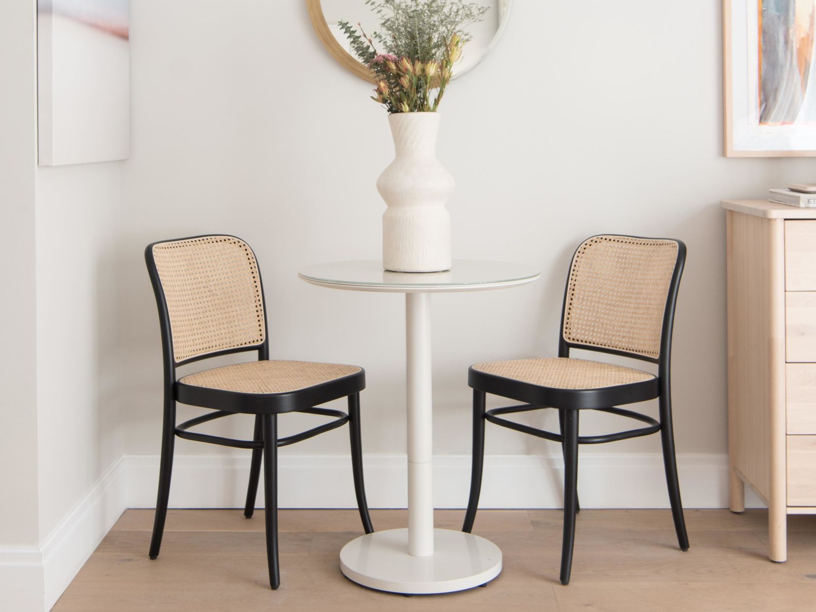 N° 811 | Chair By TON design Josef Frank