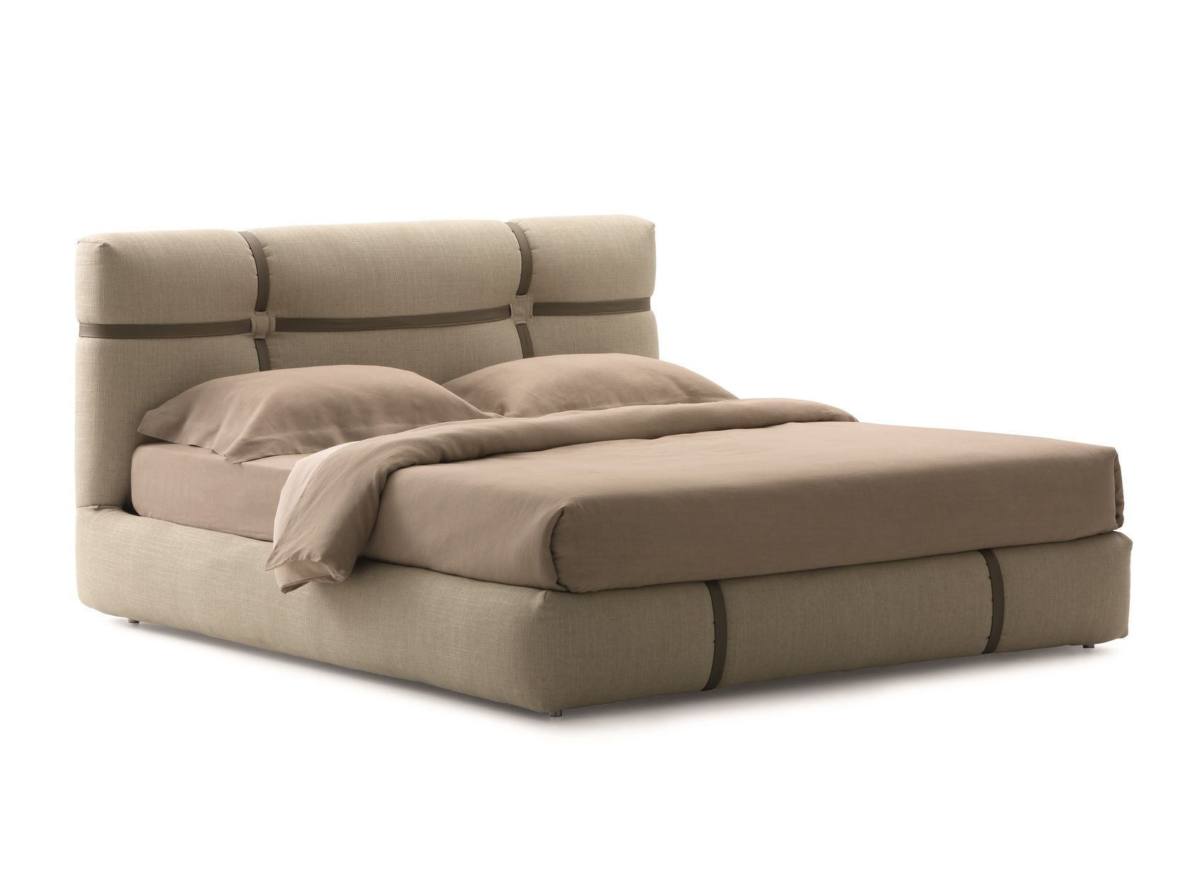 NEW BOND 床 By Flou