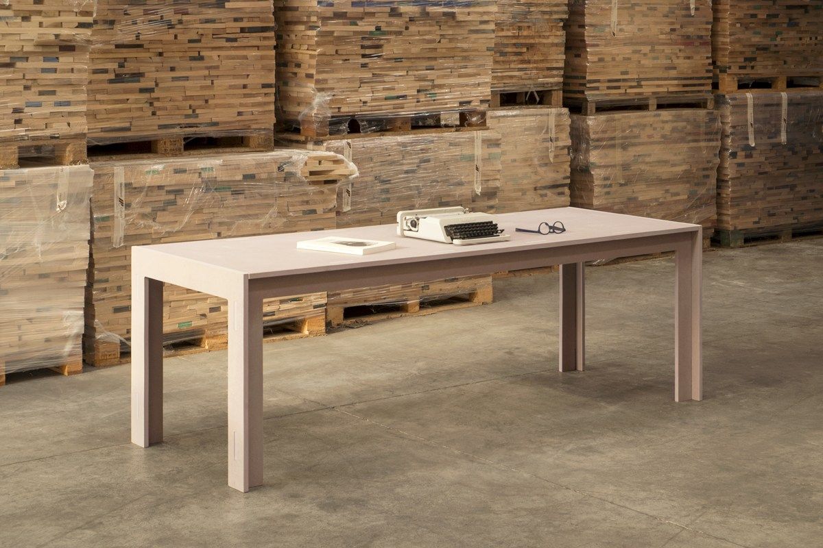 NODOO | MDF table By NODOO