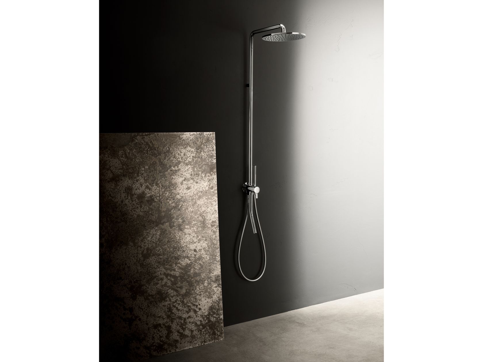 NOW Wallmounted shower panel with overhead shower By Fantini