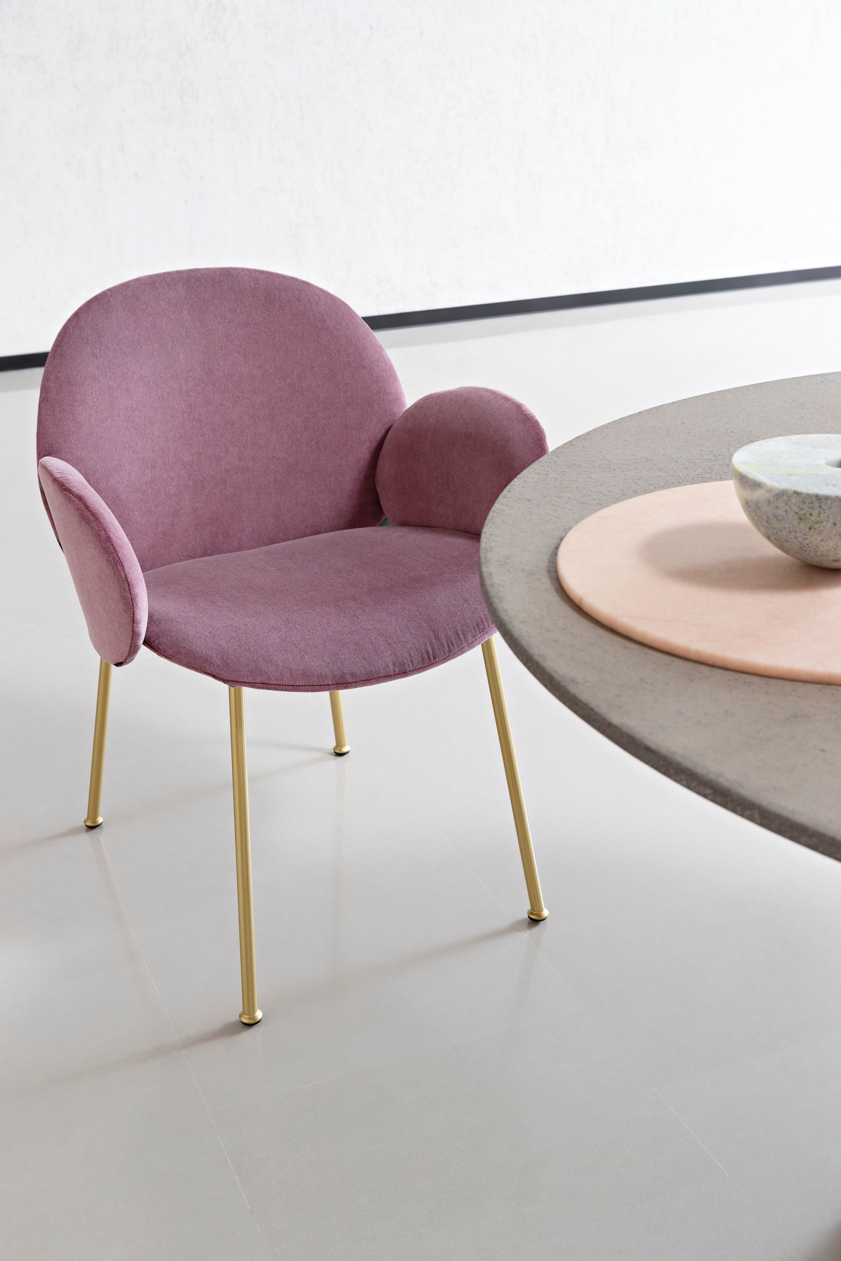OLA | Chair with armrests Ola Collection By Saba Italia