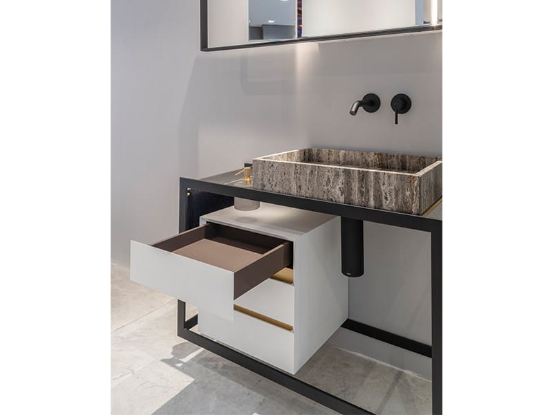 PERÍMETRO Suspended bathroom with drawers By Vallvé design
