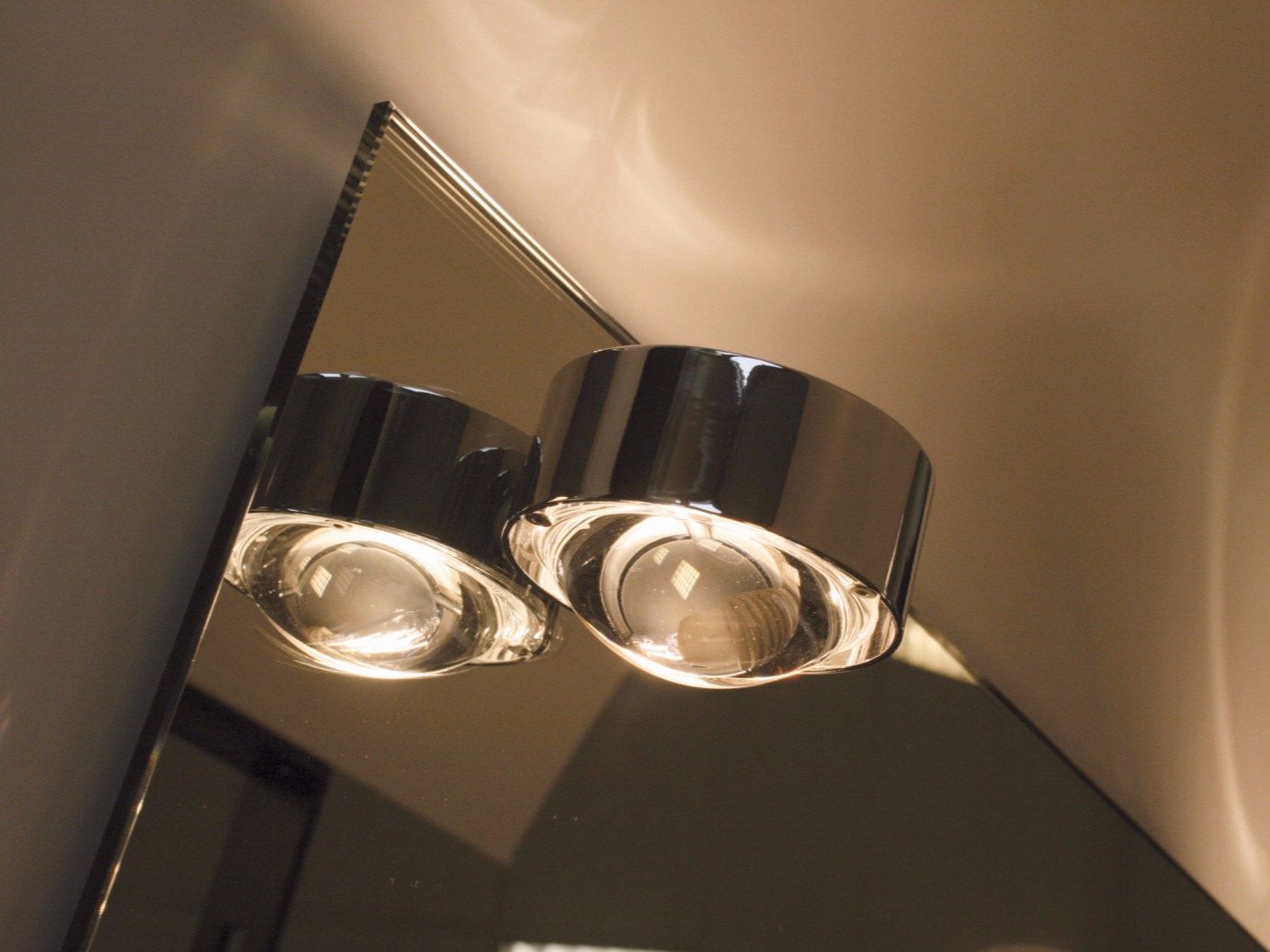 PUK MIRROR Lampe à miroir By Top Light design Rolf Ziel