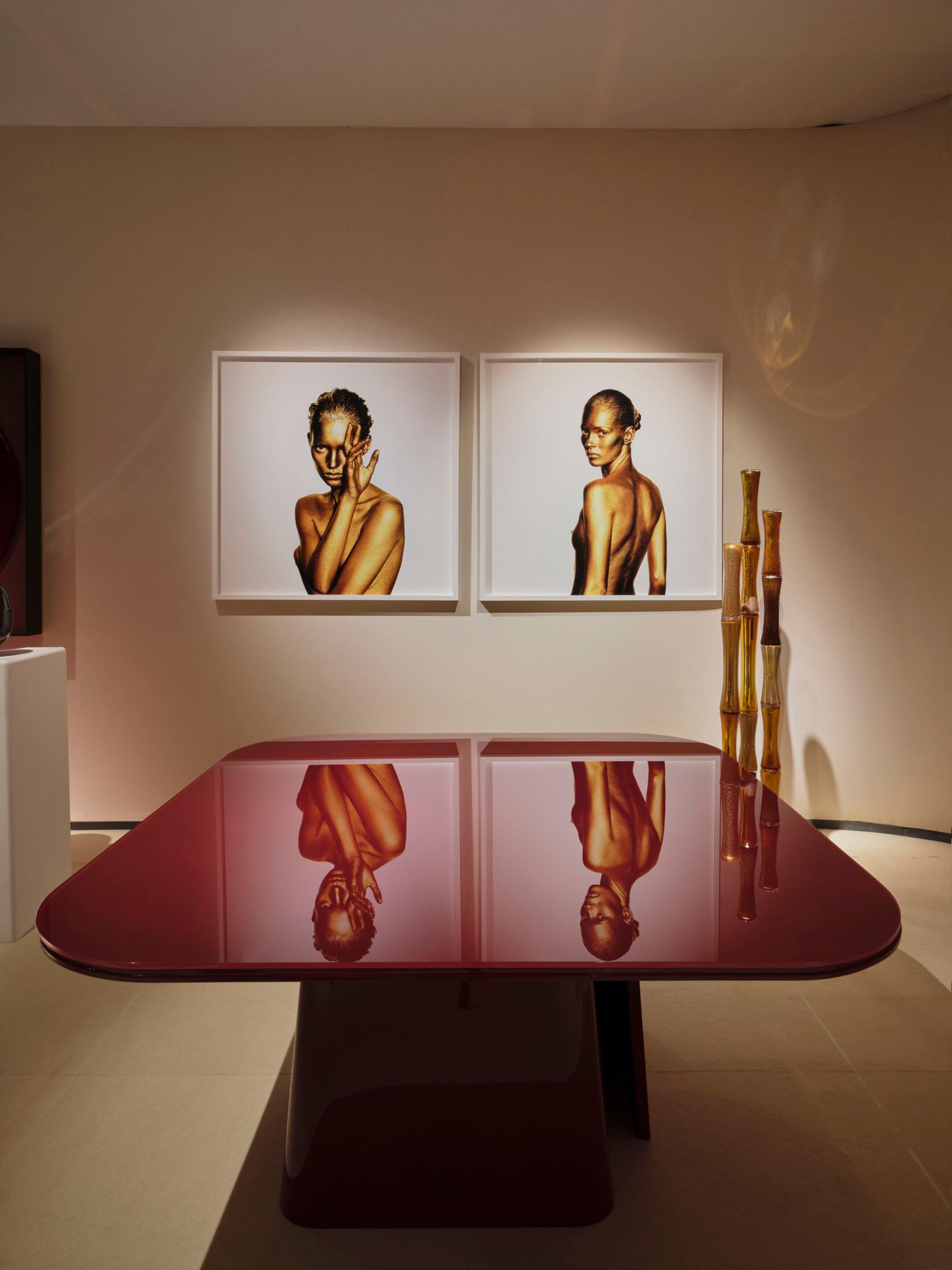 OOMA Table By REDA AMALOU DESIGN | design Reda Amalou