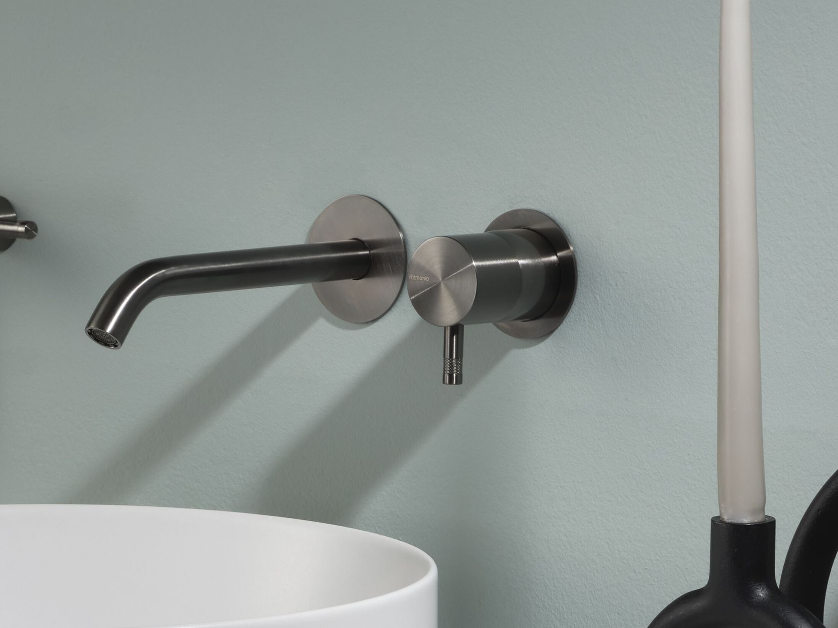 Ritmonio taps for a house in Milan