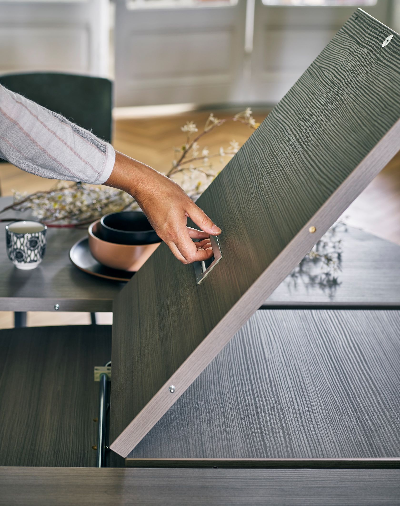 Extending round table RONDO Setis Collection By GAUTIER