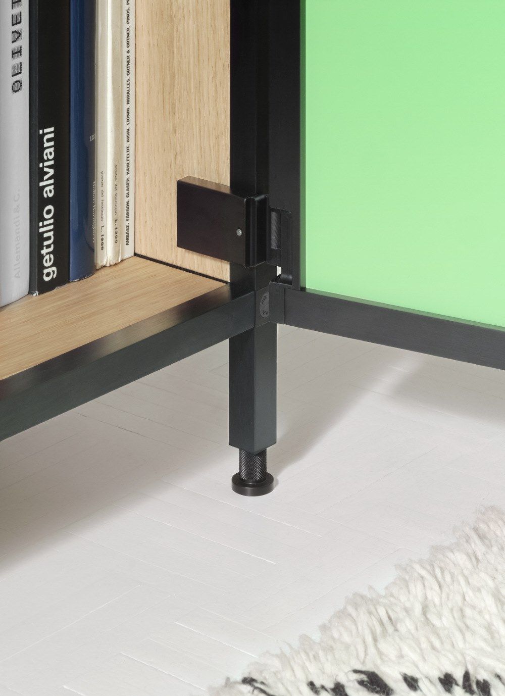 SMALL SC/M413 边柜 By MR.FRANGI design Mr. Frangi