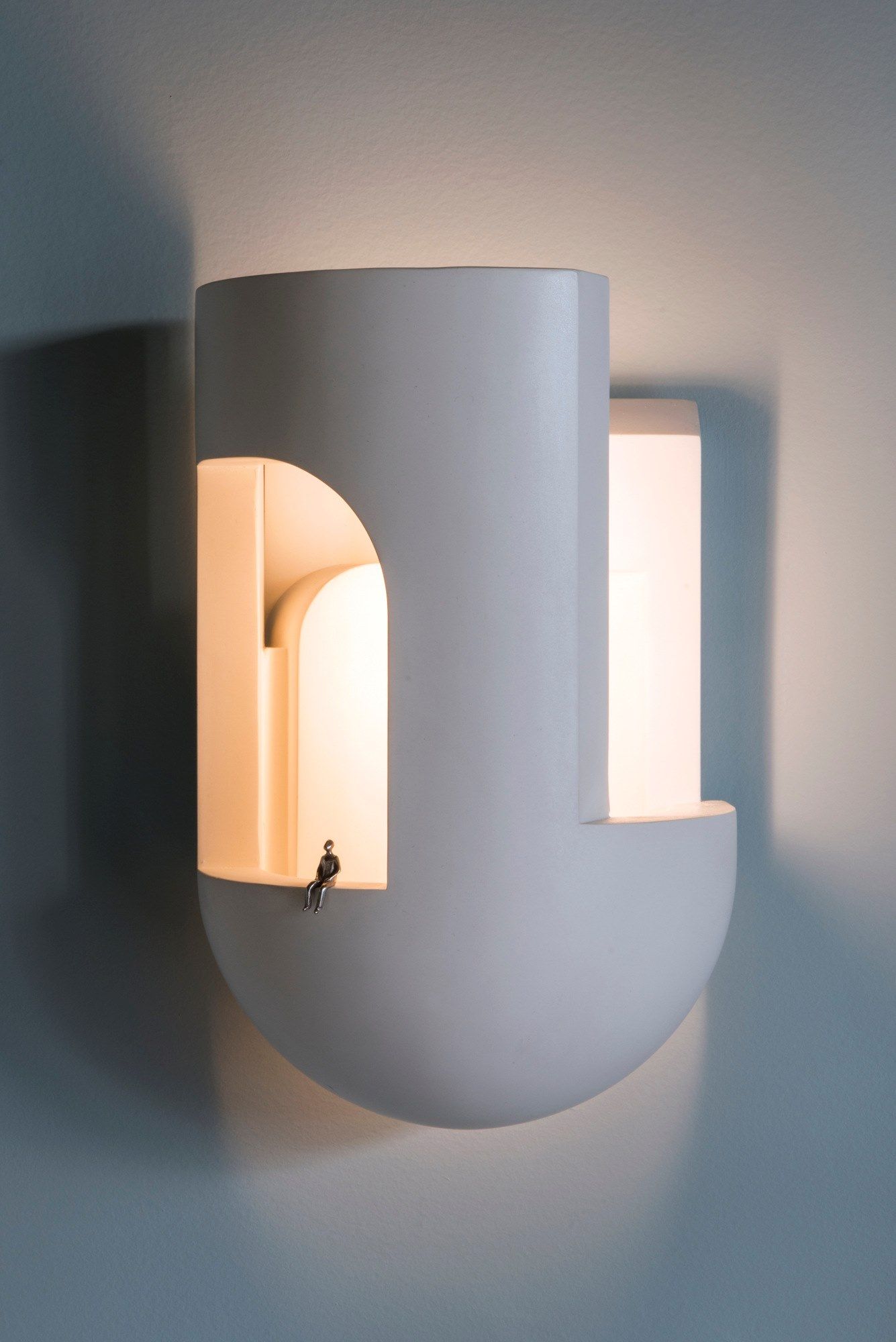 lampada da parete in gesso