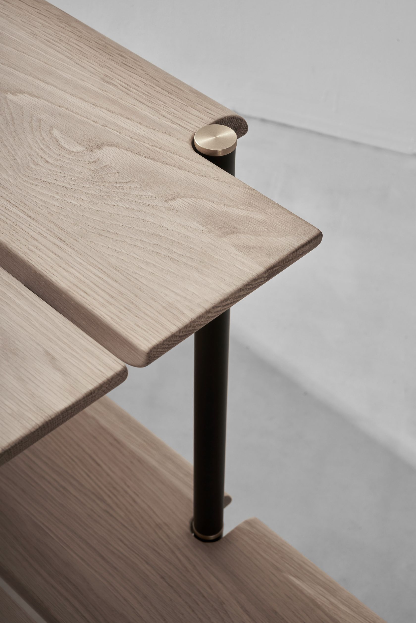 STACKING | Bench By District Eight