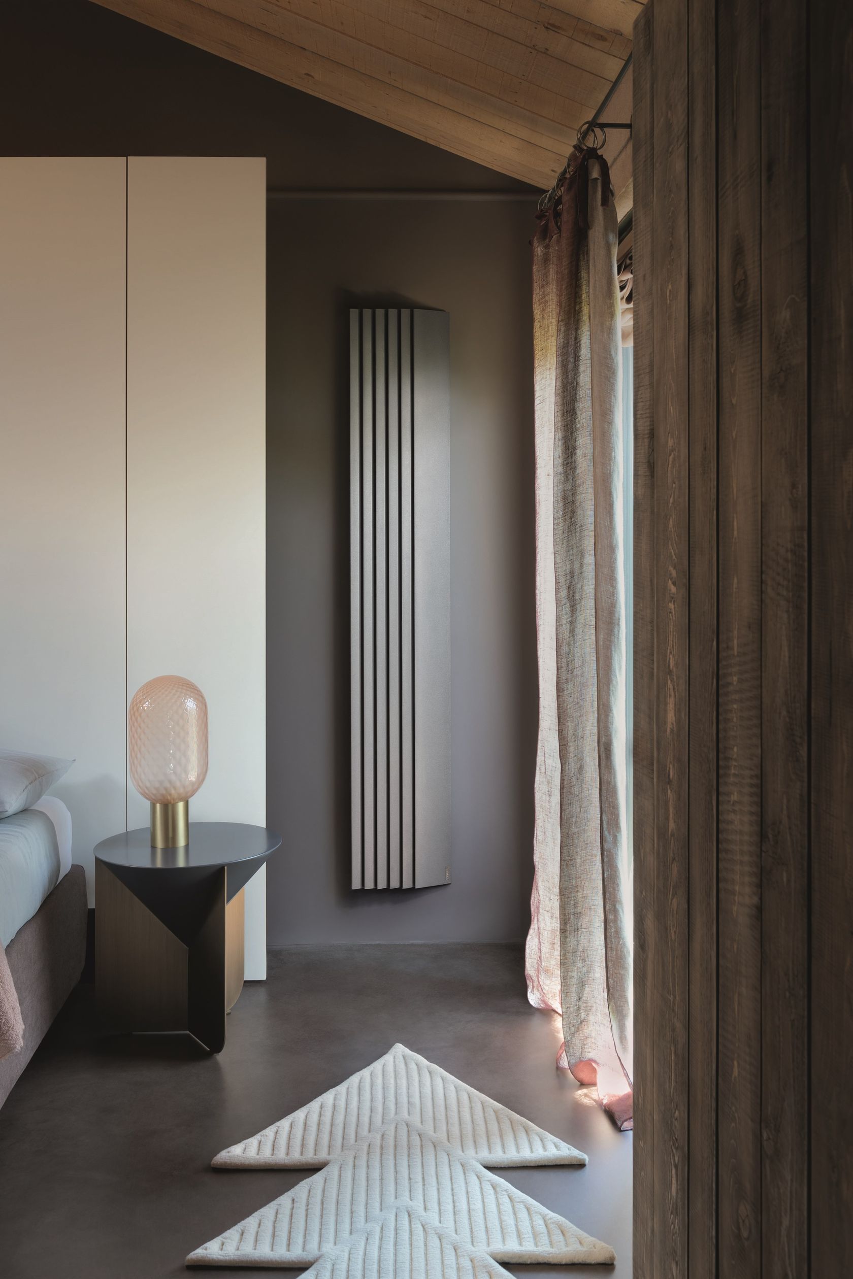 STEP-BY-STEP Radiador decorativo mixto de aluminio extrudado By Tubes ...