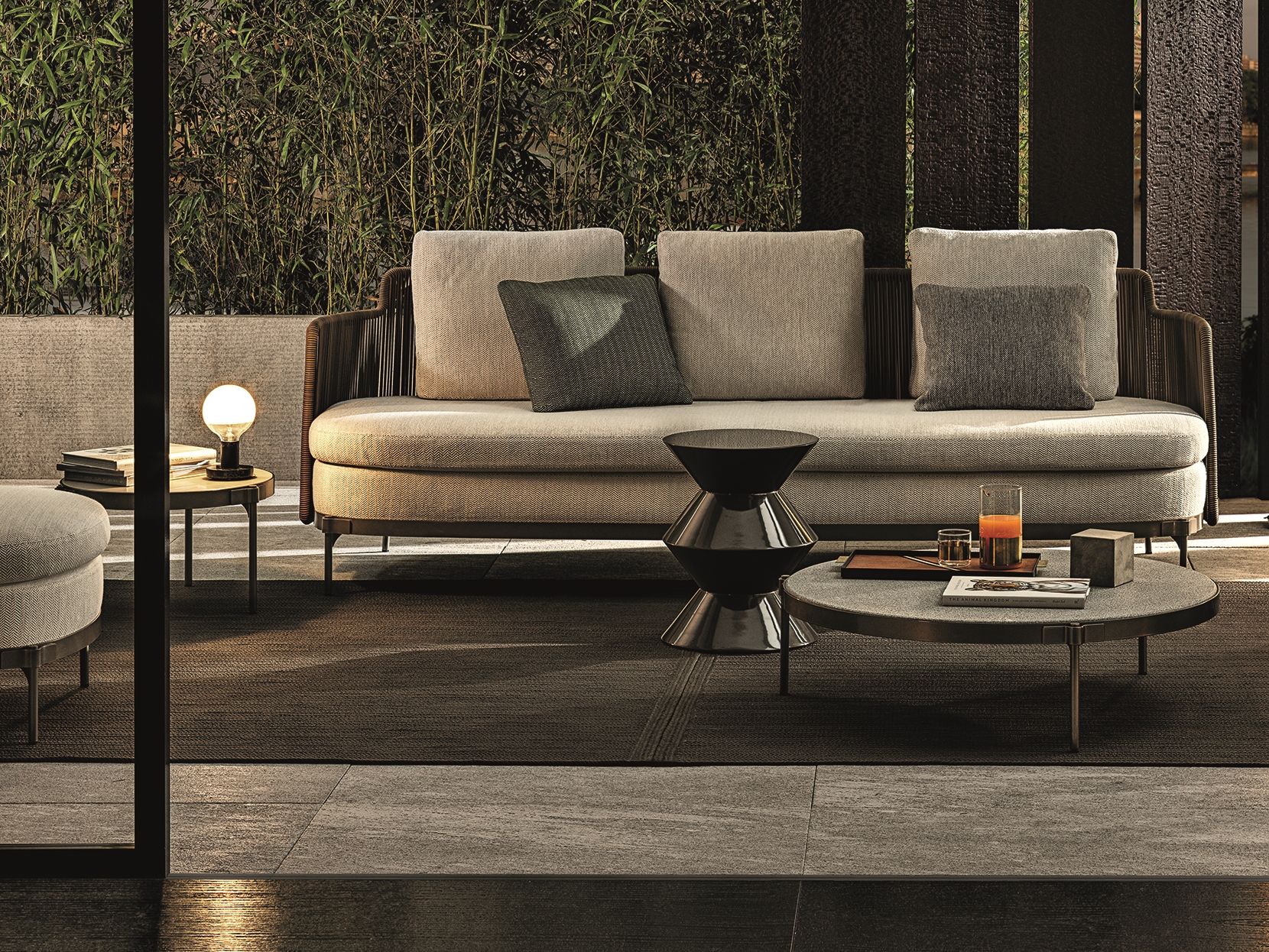 TAPE CORD OUTDOOR | 茶几 By Minotti 设计师Nendo