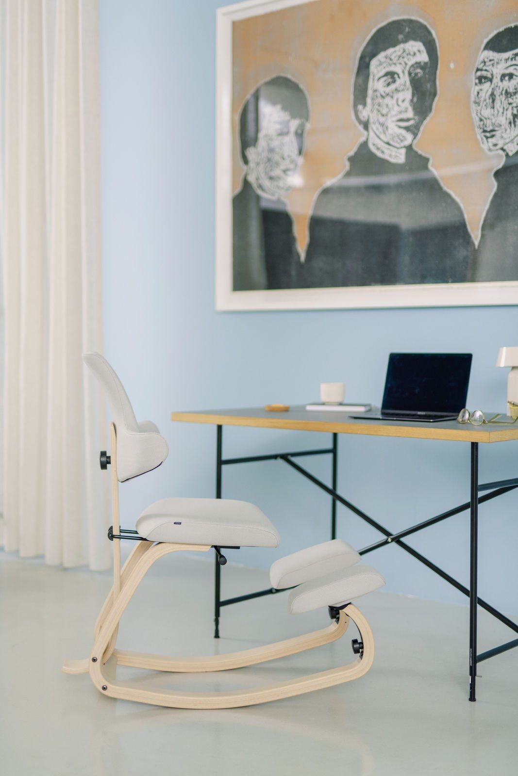 THATSIT™ BALANS® The original kneeling chair with the unique pendulum