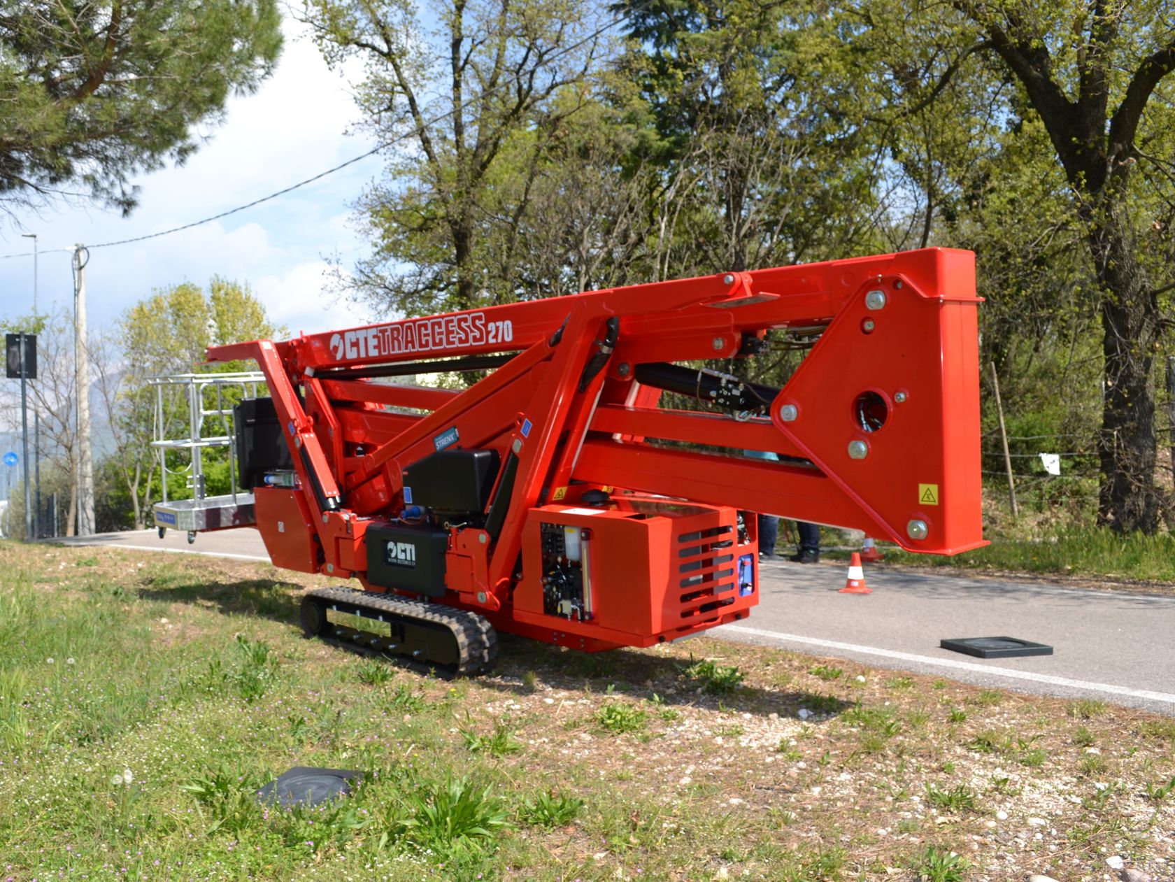 Piattaforma aerea TRACCESS 270 - CTE - Edilportale
