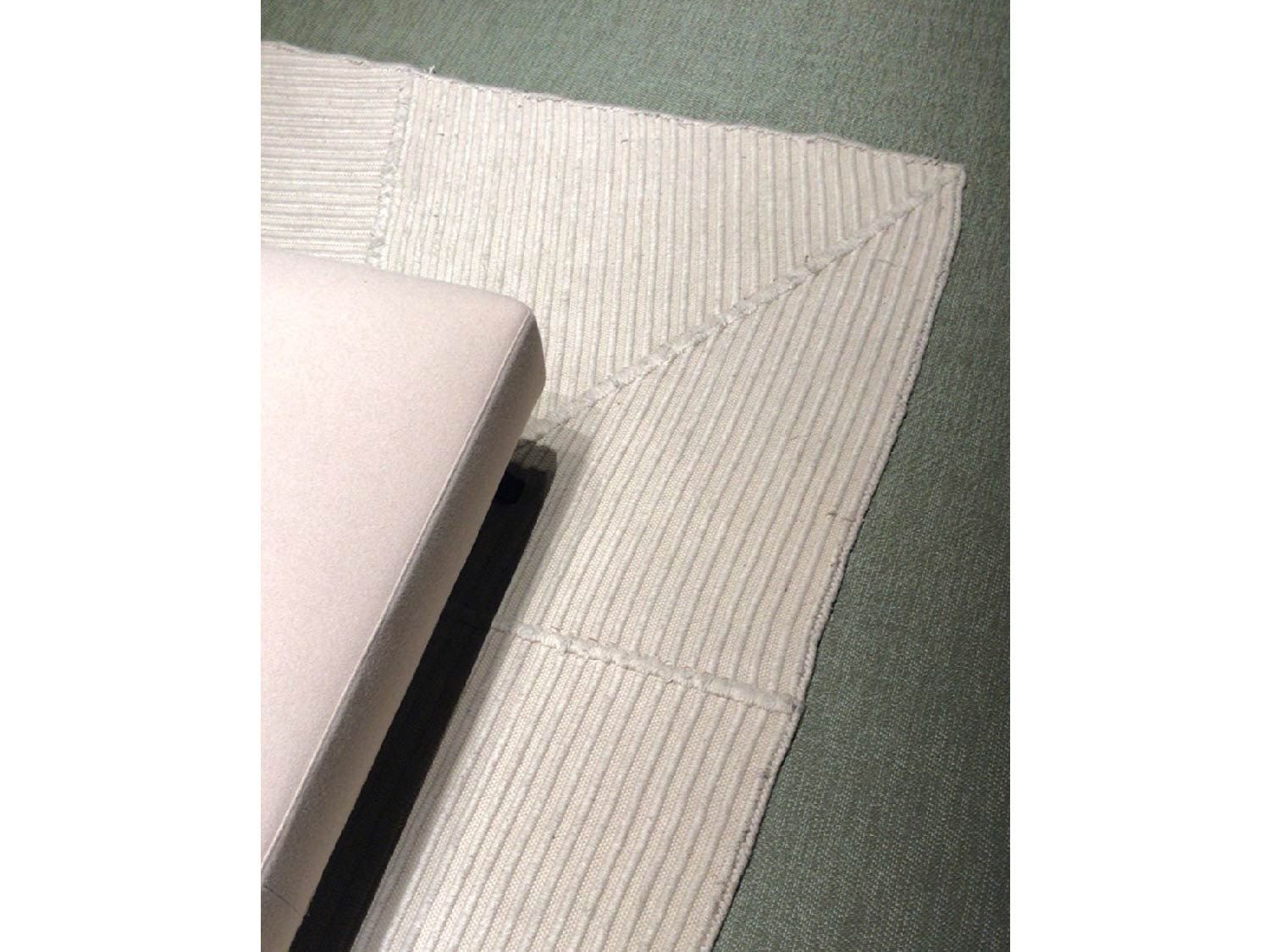 Solid-color handmade polyester rug (UN)FOLD Flat weave rugs Collection ...