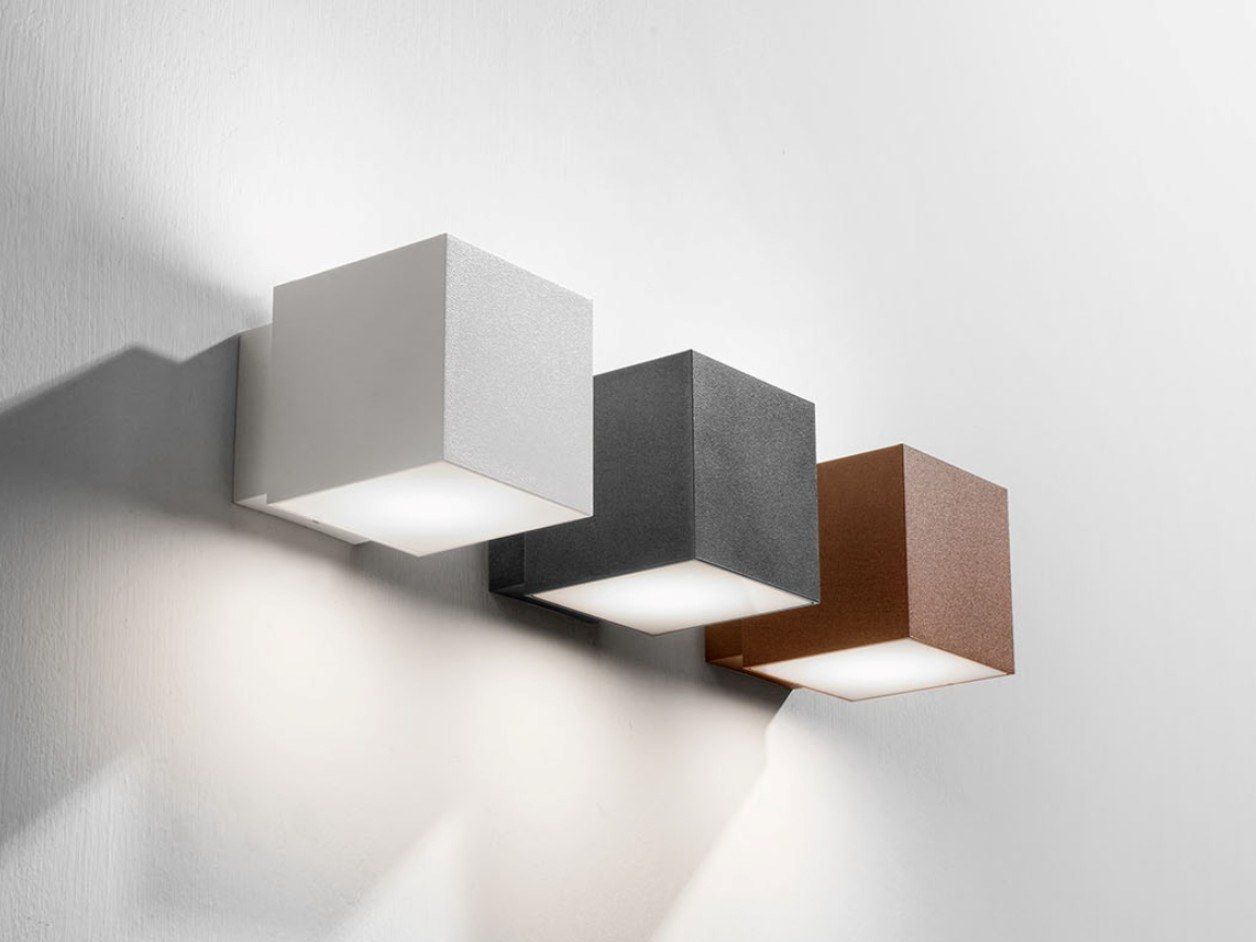 LED direct-indirect light outdoor wall lamp UP&DOWN By Olev