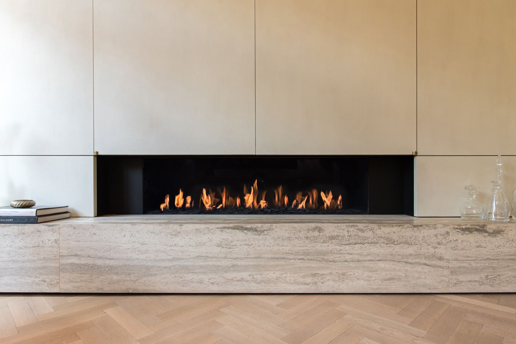 AVENUE MF 1300-40 GHE 1S Fireplace By Metalfire