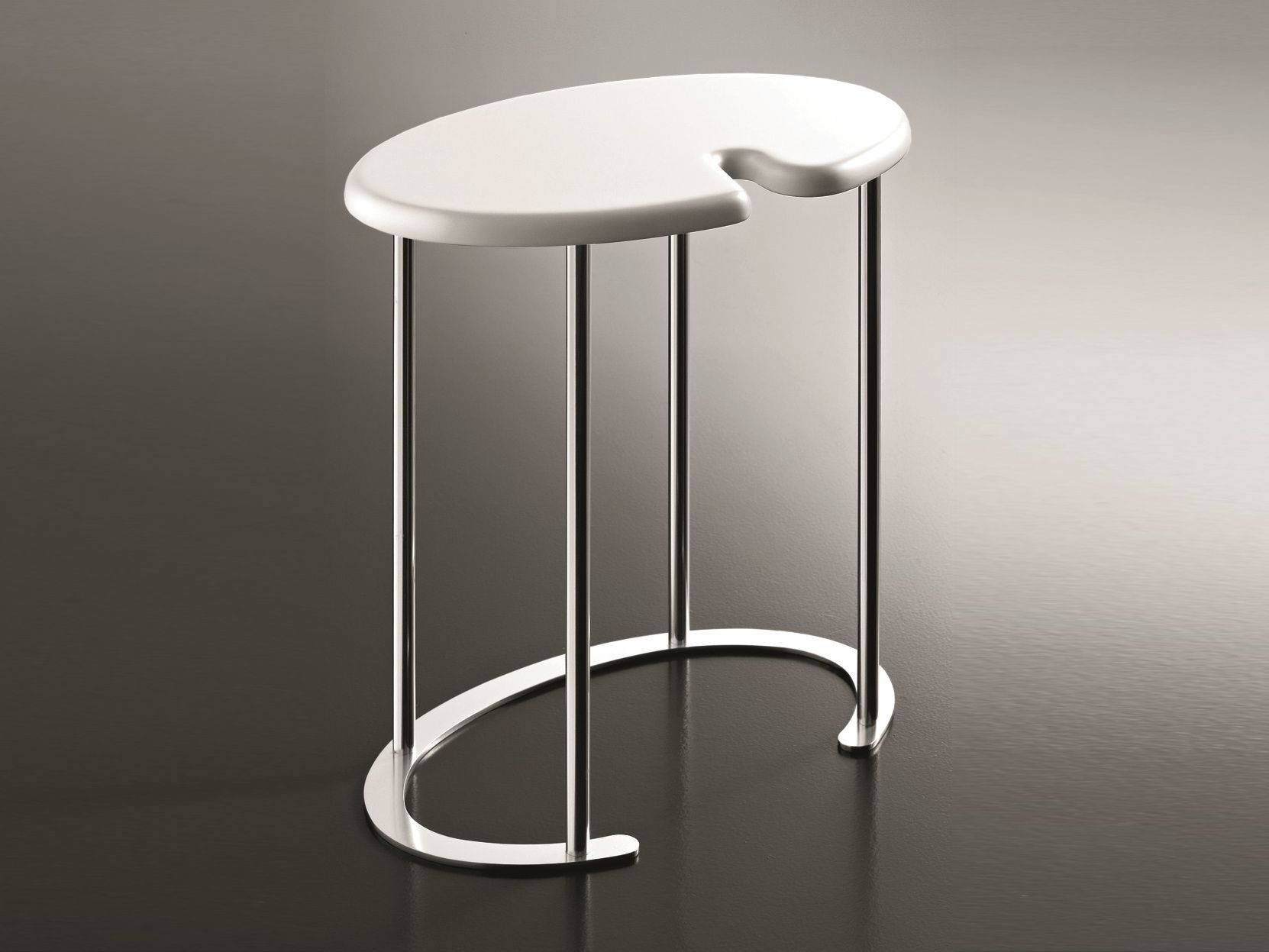 Bathroom stool Aluminium bathroom stool By ARBLU