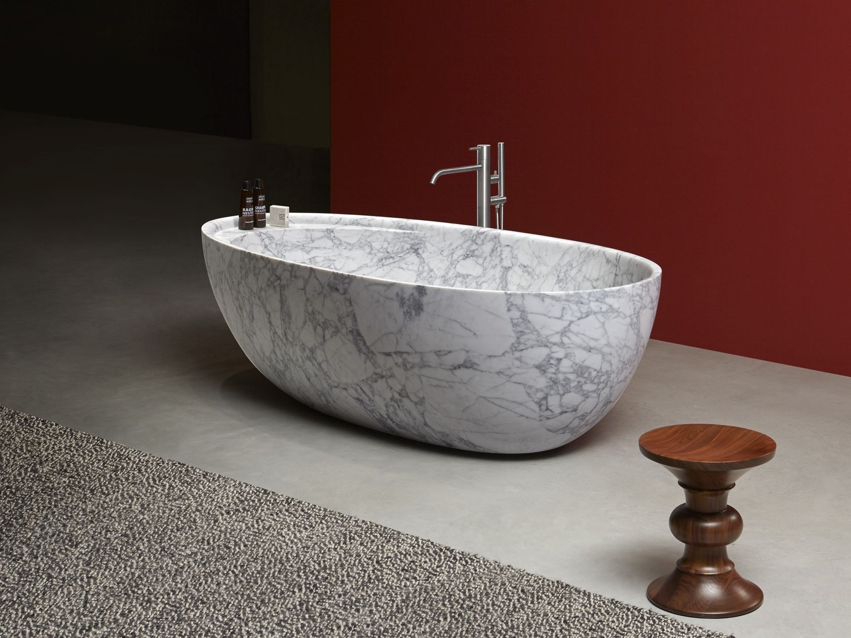 ECLIPSE Carrara marble bathtub By Antonio Lupi Design