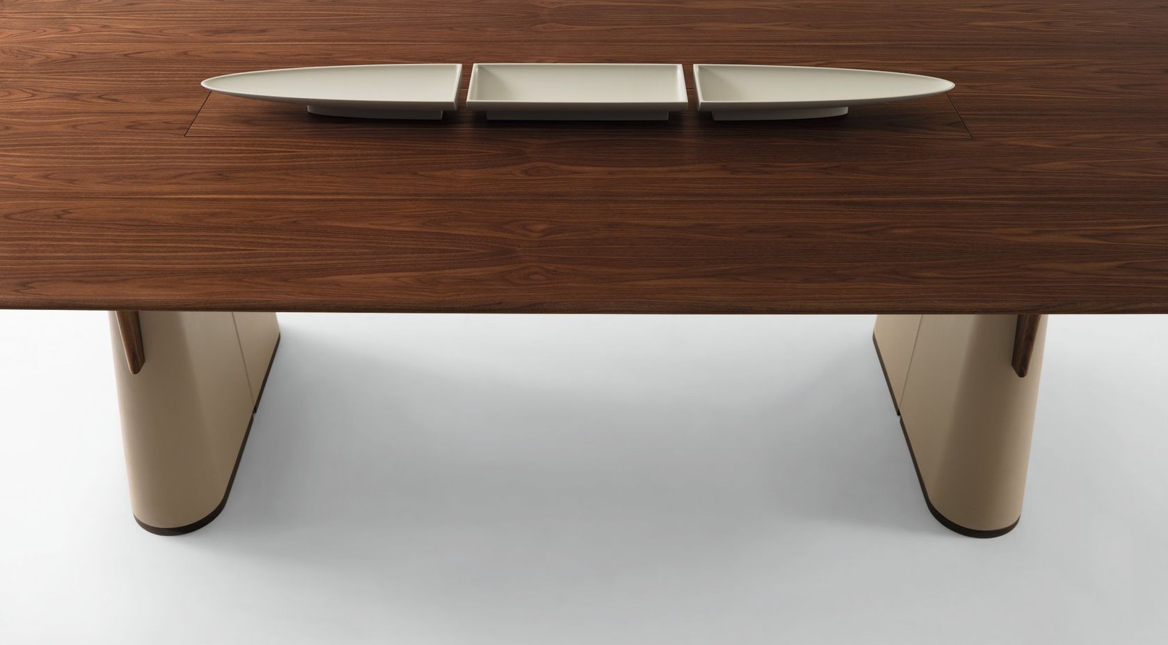 FANG Rectangular wooden table By Giorgetti | design Studio MVW