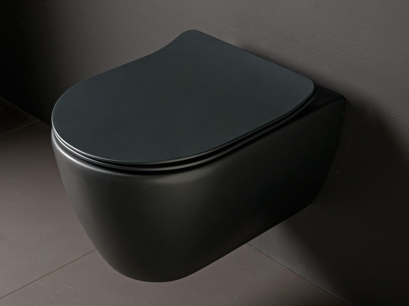 GLAM Wallhung ceramic toilet By Scarabeo Ceramiche design Emo Design