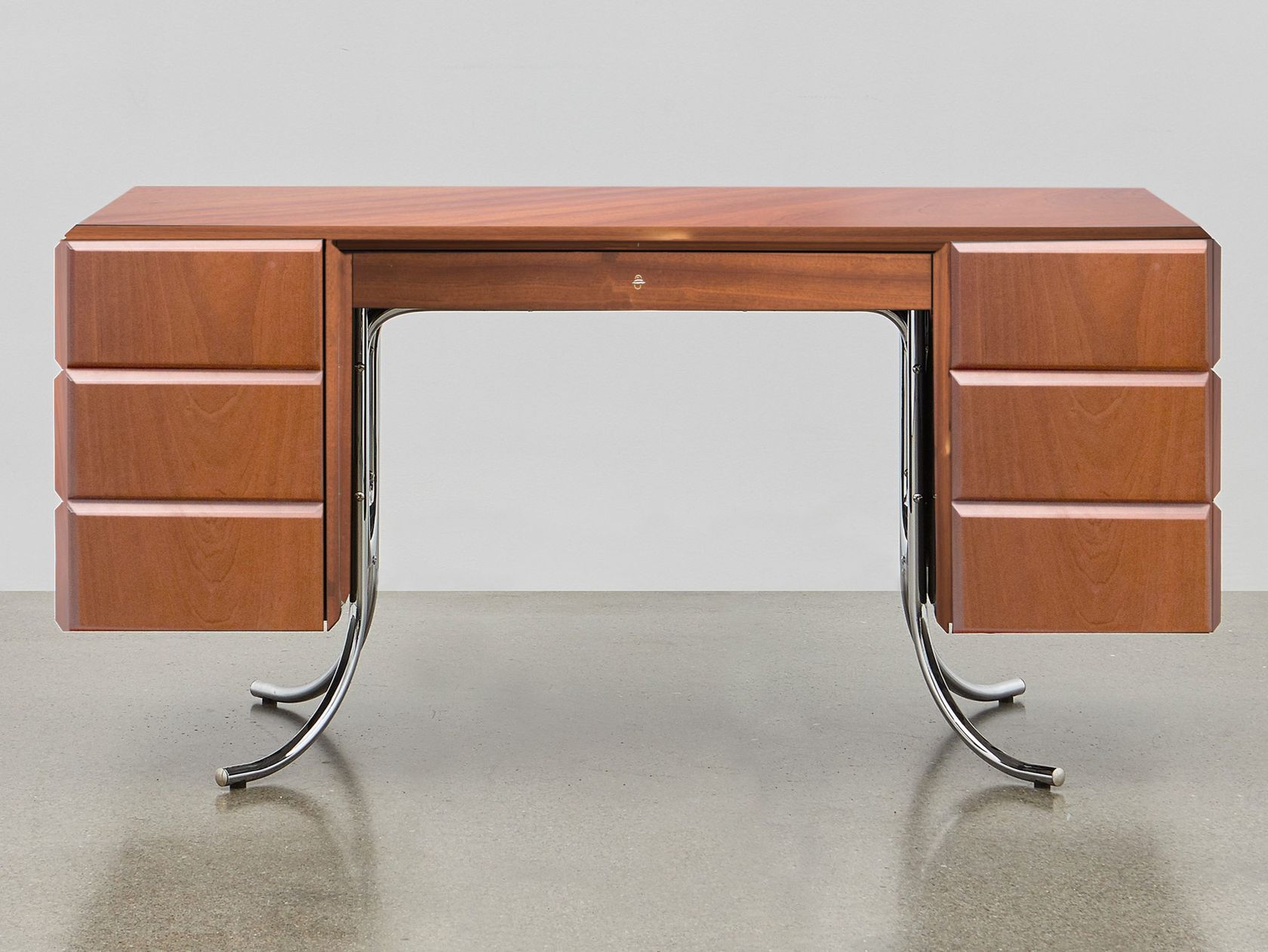 PH OFFICE DESK Writing desk By PH Furniture & Pianos design Poul