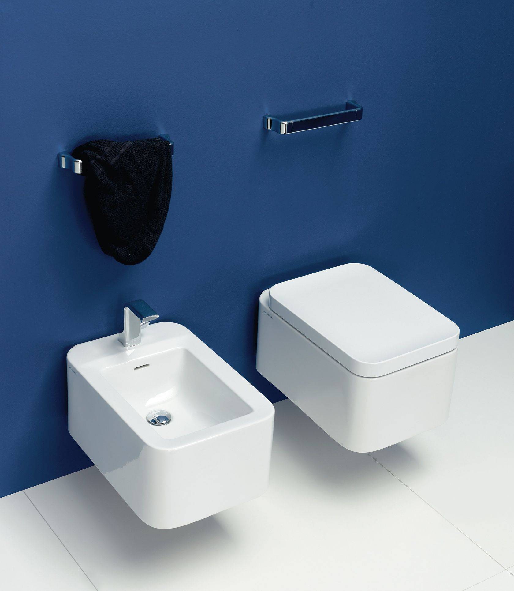 NILE Wallhung toilet By Ceramica Flaminia design Patrick