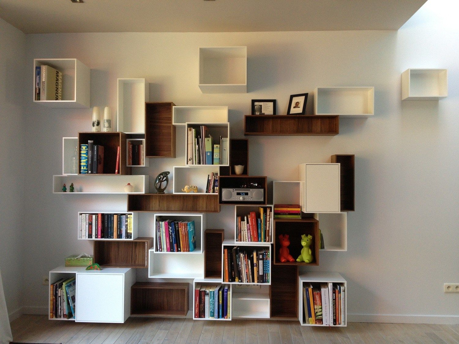 CUBIT Modular book shelves & Customer inspiration By Cubit by Mymito