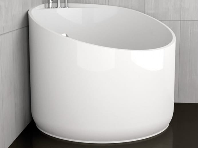 MINI STYLE WHITE Corner round bathtub By Glass Design design Marco Pisati