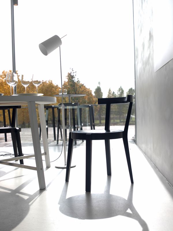 PUNTON Wooden chair By TON | design Tom Kelley