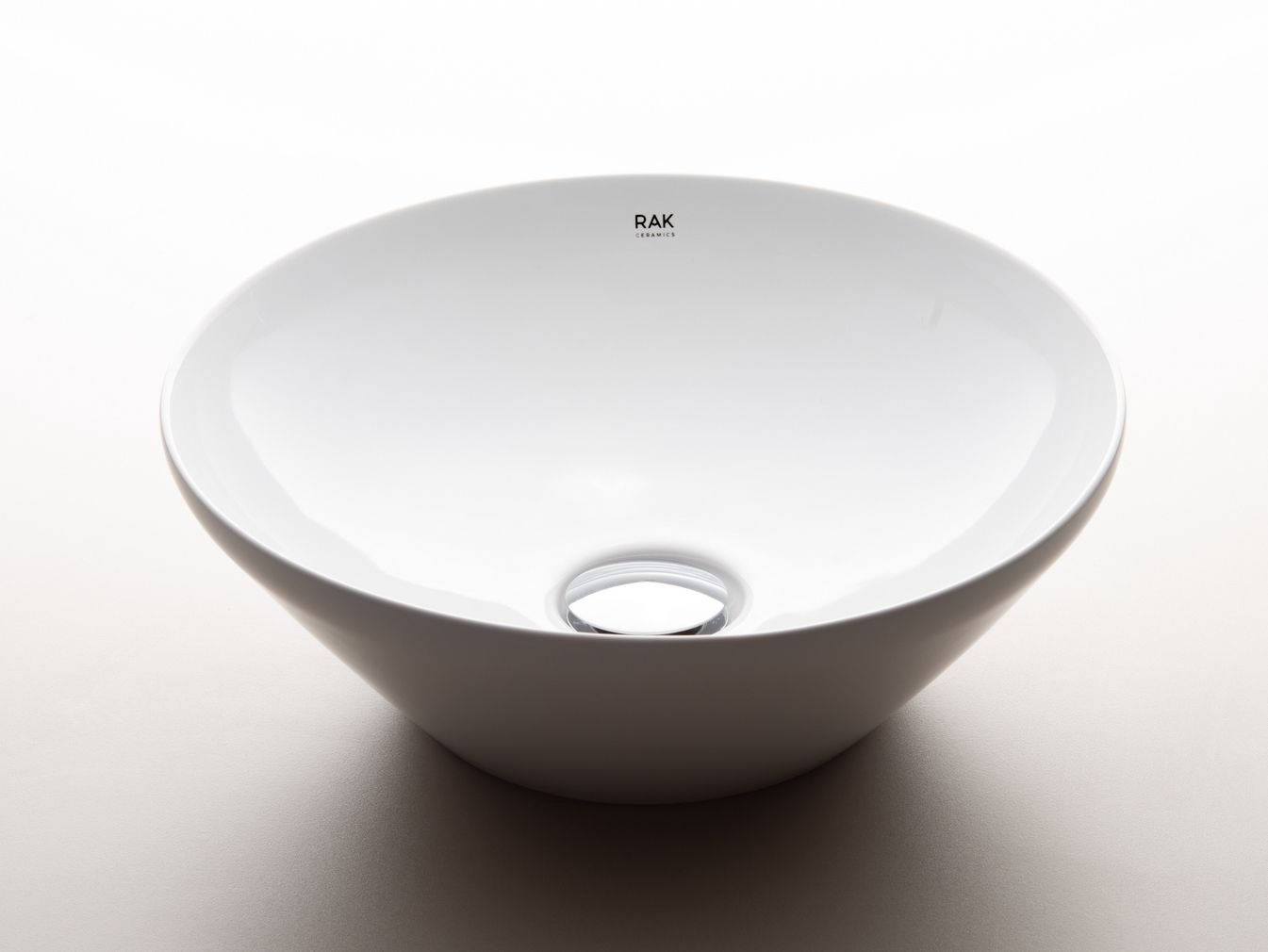 RAKVARIANT Countertop round ceramic washbasin By RAK Ceramics design