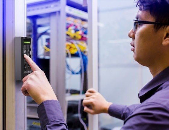 Building automation system for workplaces for access control 2N® ACCESS ...