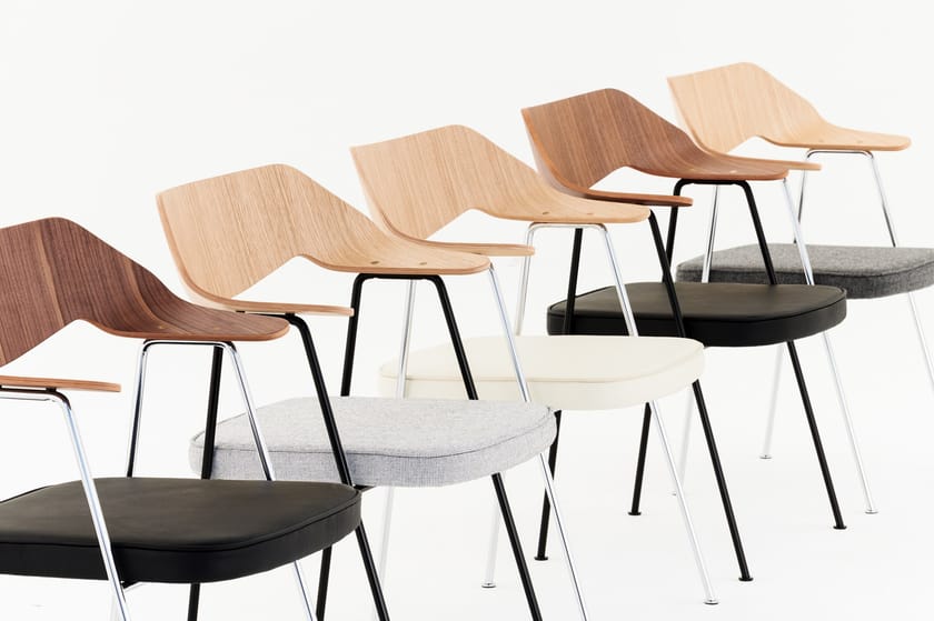 675 Sedia in tessuto By Case Furniture design Robin Day