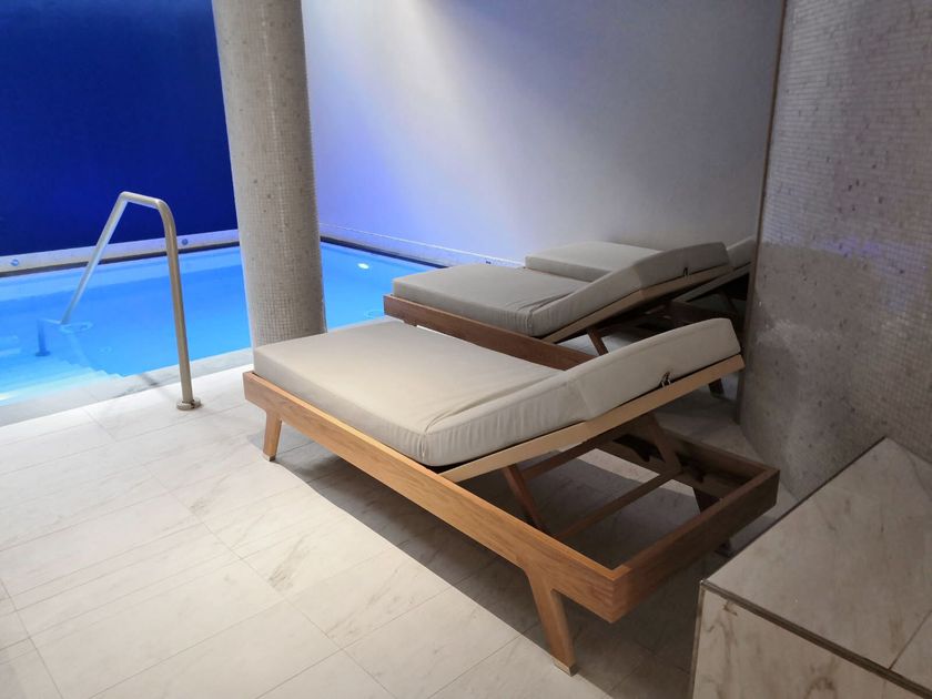 CODE - TAHITI Indoor/outdoor Chaise longue with natural oak or walnut ...