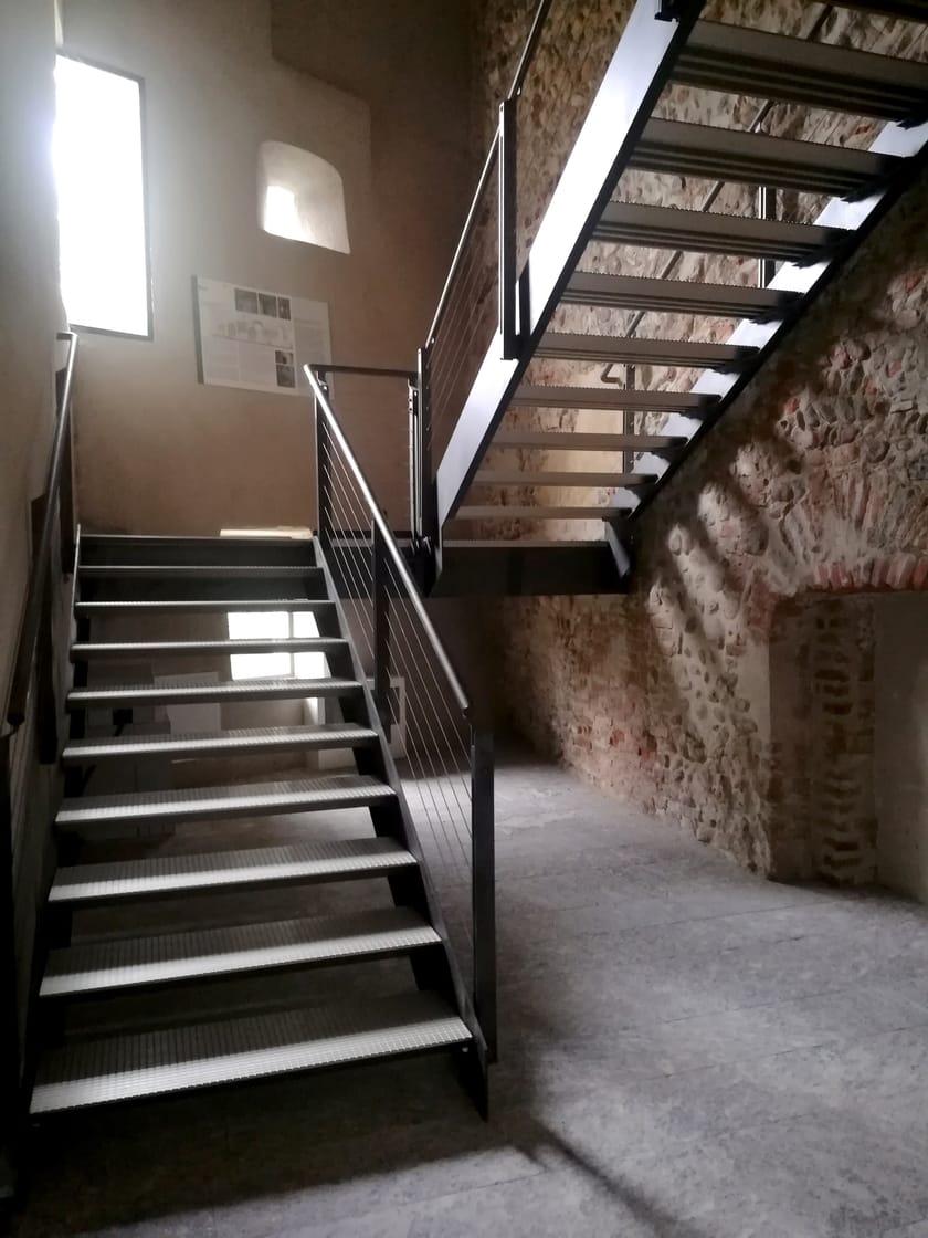 ALUPLANA Fire escape staircase By ALUSCALAE