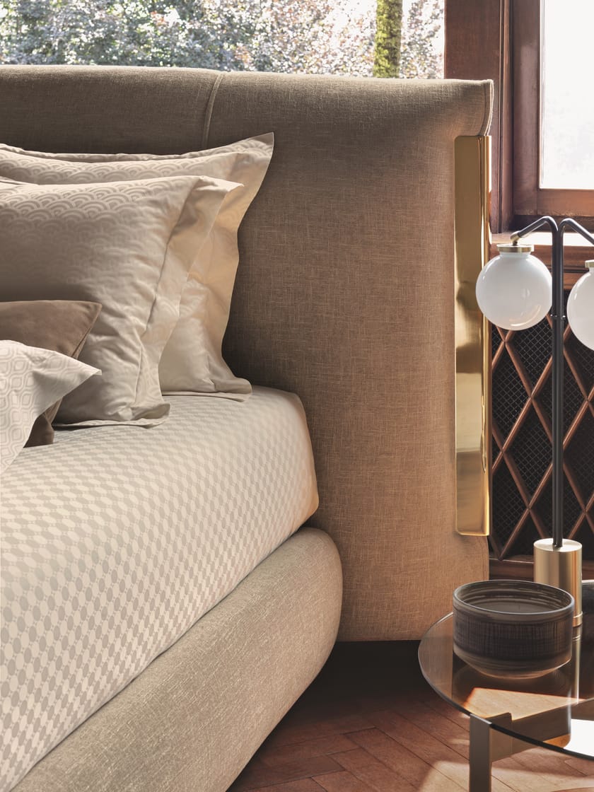 AMAL Upholstered double bed By Flou