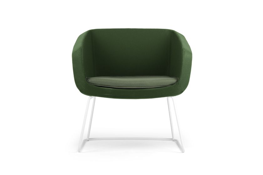ARCA LOUNGE Sled base easy chair with armrests By True Design