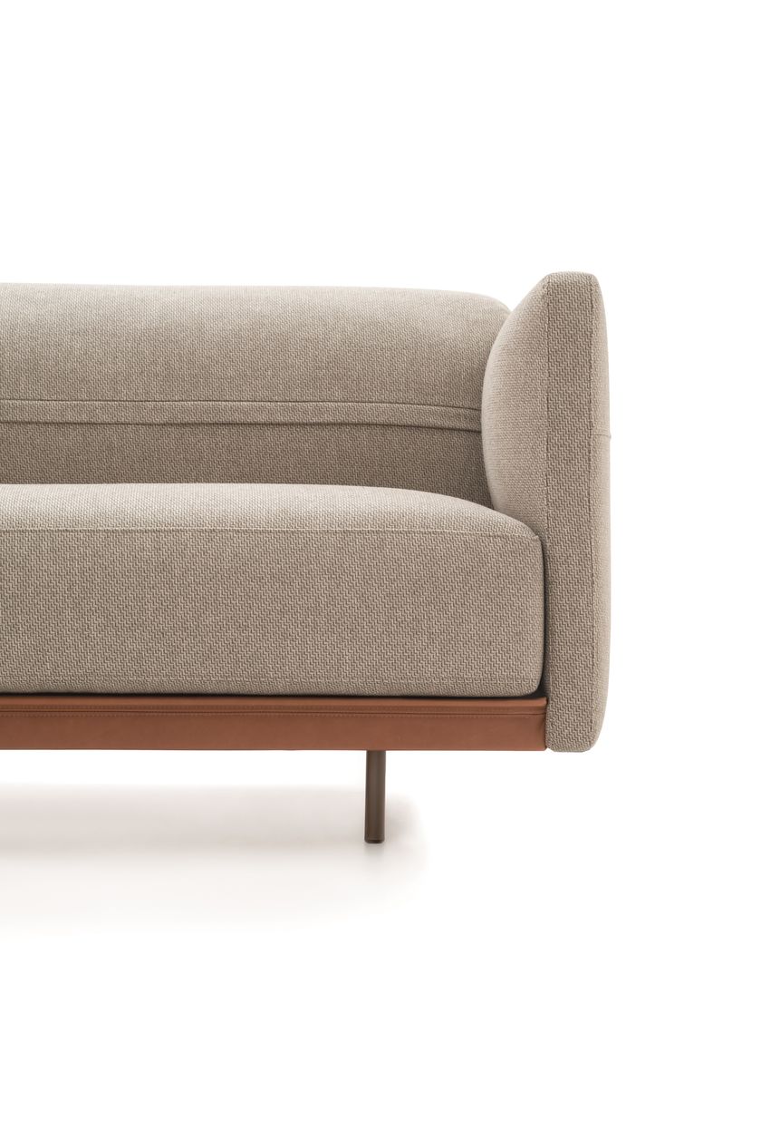 ARLOTT HIGH Sofa 3 seater fabric sofa By Ditre Italia design Gabriele & Oscar Buratti